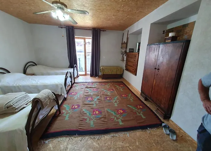 Nazmir\'S Guesthouse Shkoder